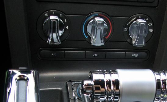05-09 Mustang Billet A/C Knob Covers - Chrome